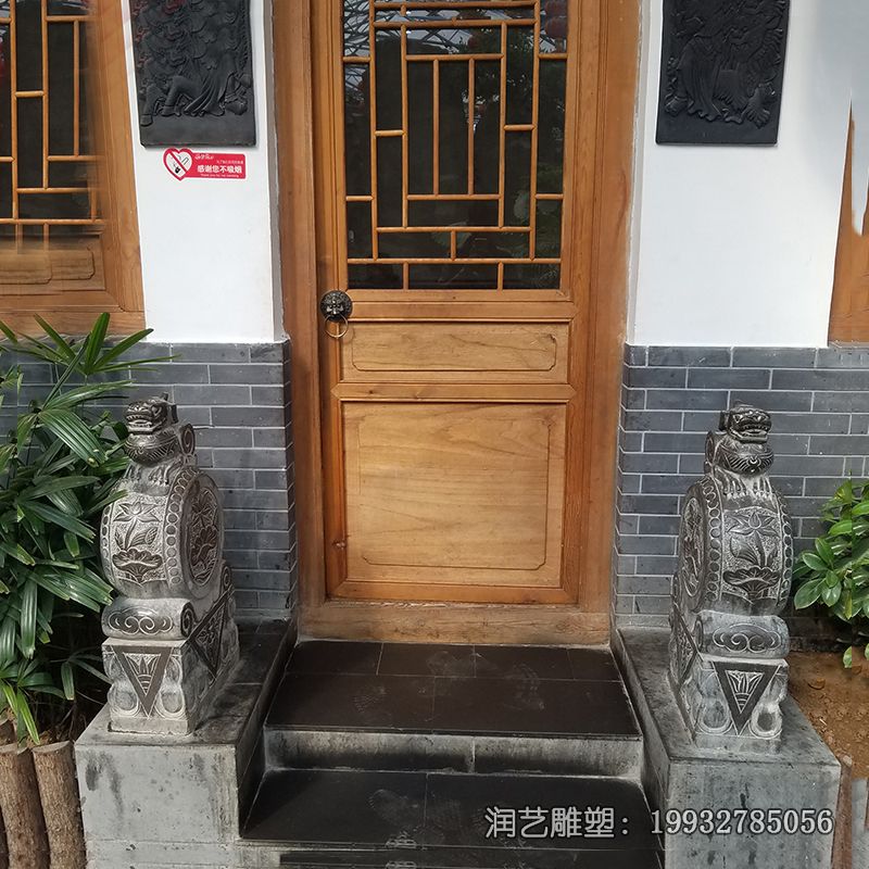 石雕门口门墩雕塑 石雕门口门墩雕塑