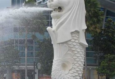 公园石雕鱼尾狮雕塑