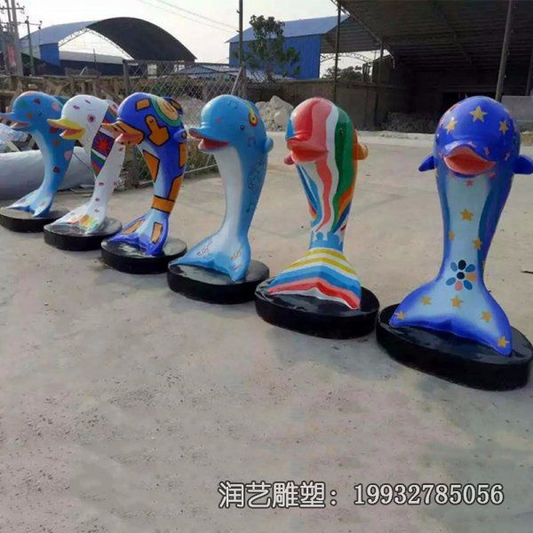 玻璃钢彩绘海豚动物雕塑 玻璃钢彩绘海豚动物雕塑