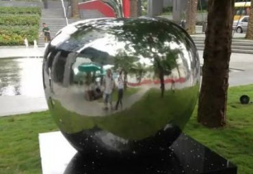 户外不锈钢苹果景观雕塑