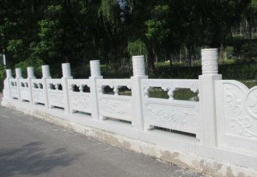 公园栏板石雕雕塑