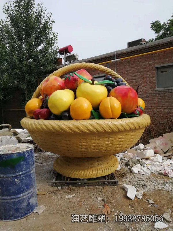 玻璃钢户外果篮雕塑 玻璃钢户外果篮雕塑