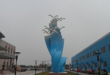 不锈钢校园腾飞景观雕塑