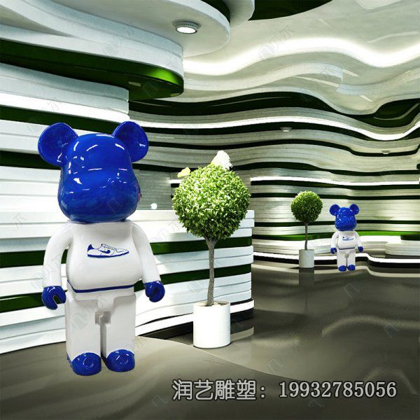 企业玻璃钢暴力熊雕塑 企业玻璃钢暴力熊雕塑