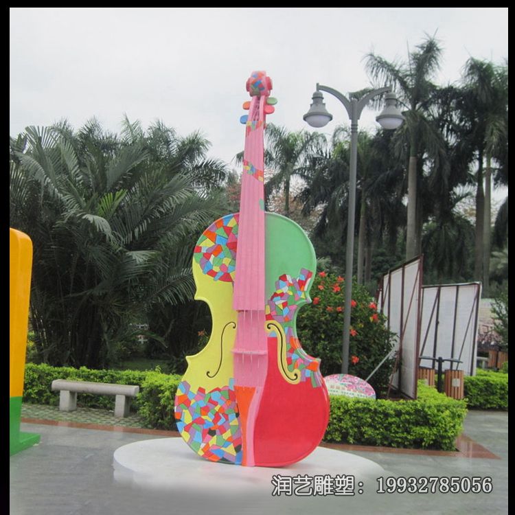 不锈钢景观大提琴雕塑 不锈钢景观大提琴雕塑