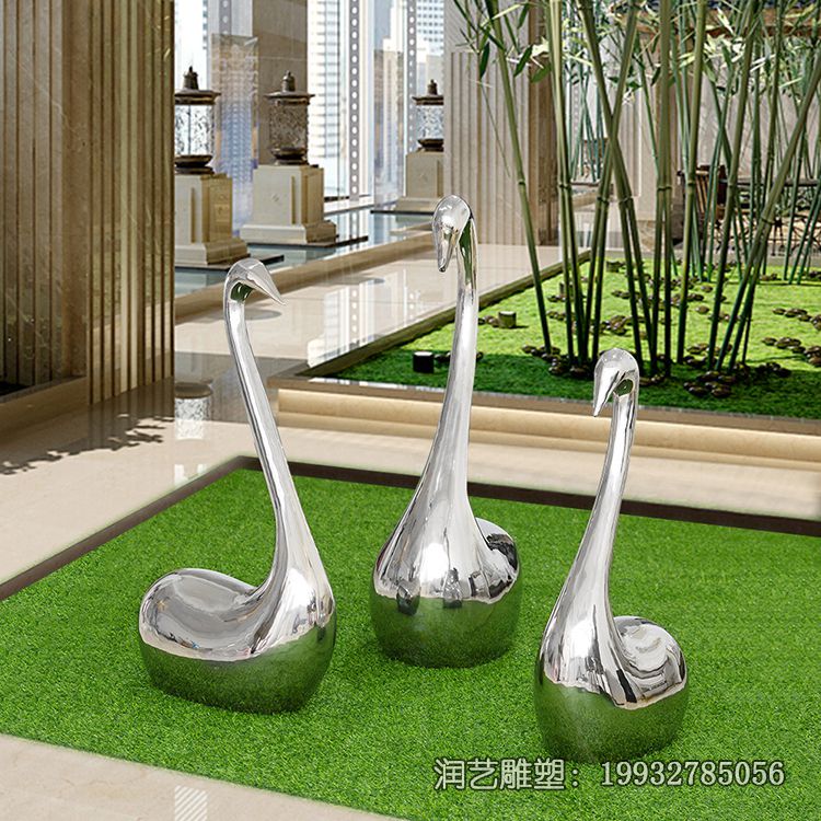 不锈钢草坪鹅雕塑 不锈钢草坪鹅雕塑