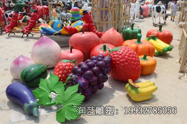 草坪玻璃钢水果雕塑 草坪玻璃钢水果雕塑