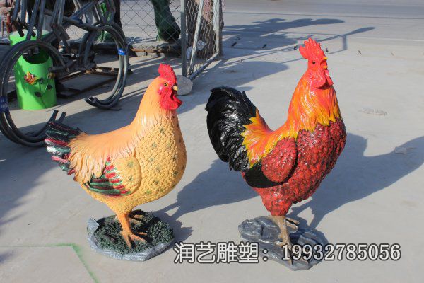 城市玻璃钢鸡仿真雕塑 城市玻璃钢鸡仿真雕塑