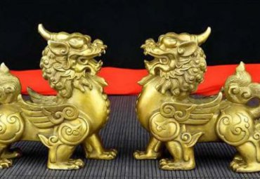 街道貔貅动物铜雕