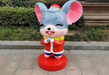 广场玻璃钢鼠雕塑