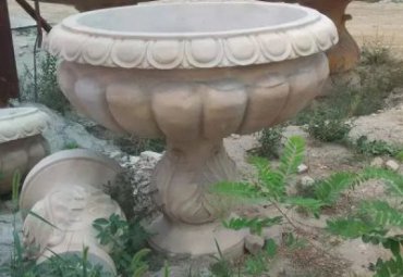 街道花盆景观石雕