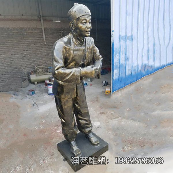 商场店小二人物铜雕 商场店小二人物铜雕