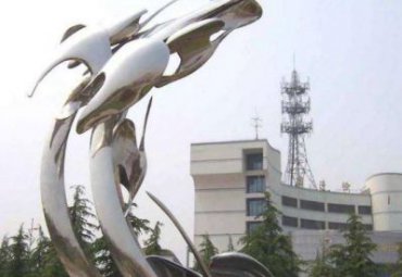 抽象不锈钢鸽子动物雕塑