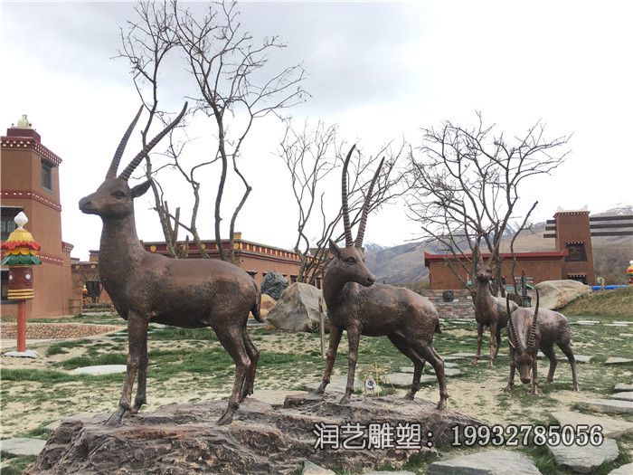 铜雕小区鹿雕塑 铜雕小区鹿雕塑