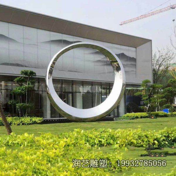 草坪不锈钢月亮景观雕塑 草坪不锈钢月亮景观雕塑