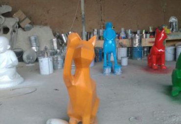 玻璃钢抽象猫动物雕塑