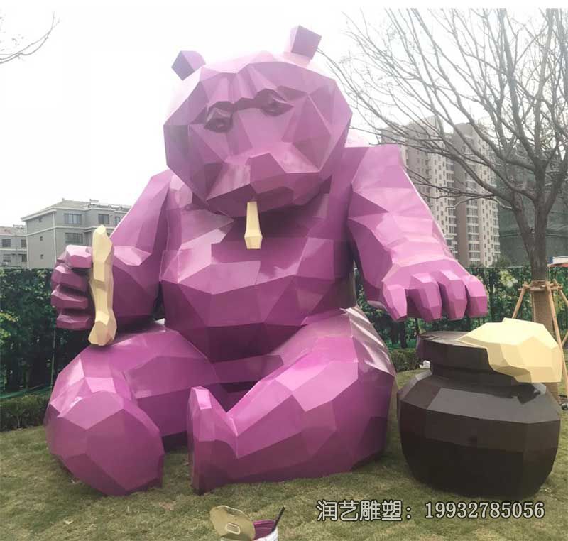 草坪玻璃钢抽象熊雕塑 草坪玻璃钢抽象熊雕塑
