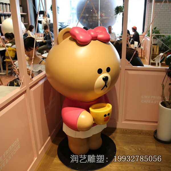 商场布朗熊玻璃钢卡通雕塑 商场布朗熊玻璃钢卡通雕塑