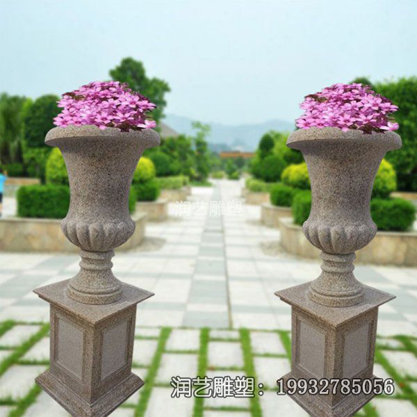 草坪石雕花盆雕塑 草坪石雕花盆雕塑