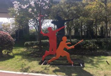 草坪不锈钢打羽毛球抽象雕塑