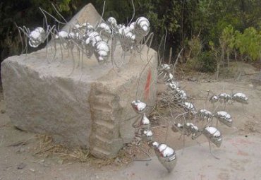 户外不锈钢动物蚂蚁雕塑