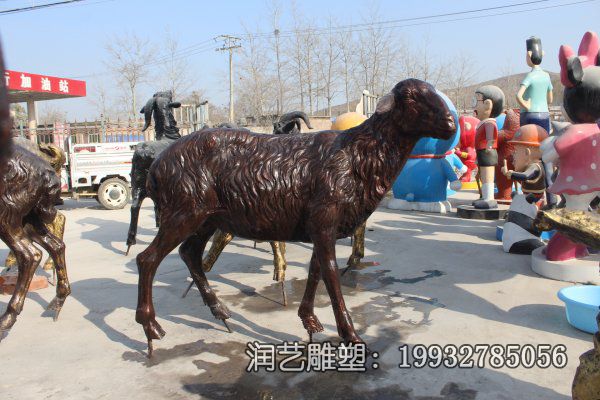 小区羊动物铜雕 小区羊动物铜雕
