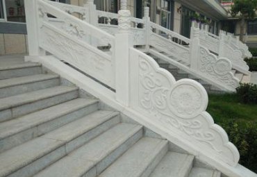 小区景观栏板石雕