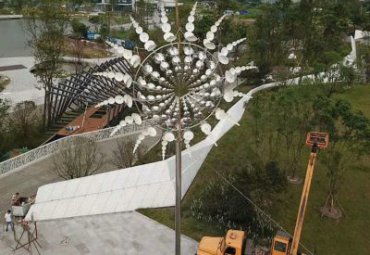 学校不锈钢向日葵雕塑