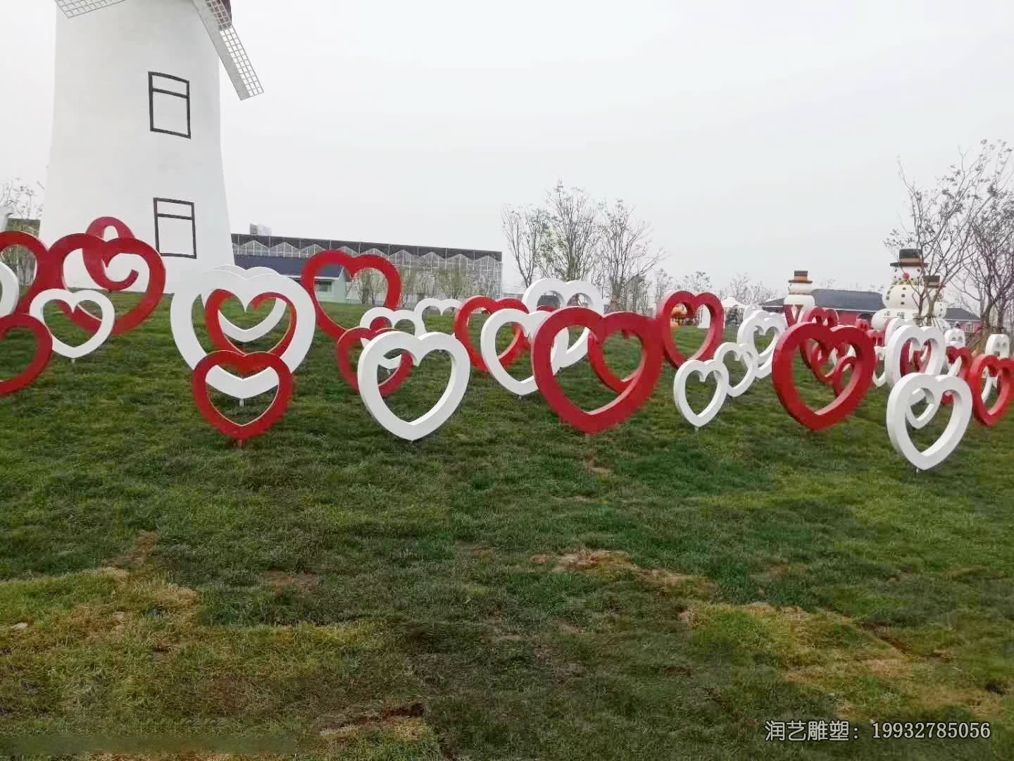 广场不锈钢爱心雕塑 广场不锈钢爱心雕塑