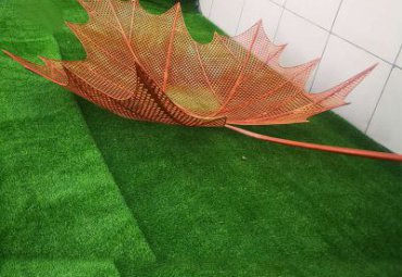 小区不锈钢枫叶雕塑