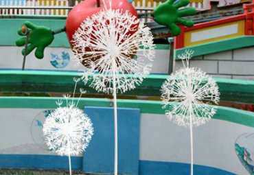 学校不锈钢蒲公英雕塑