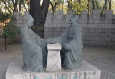 医院扁鹊石雕