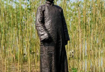 广场蔡元培铜雕