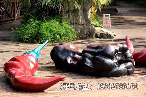 小区玻璃钢辣椒雕塑 小区玻璃钢辣椒雕塑
