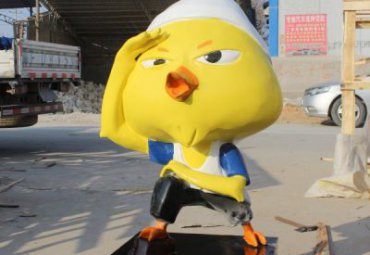 小区玻璃钢鸡雕塑