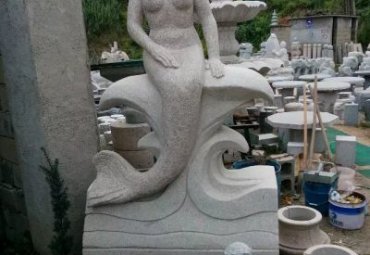 酒店石雕美人鱼雕塑