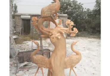 广场石雕仙鹤雕塑