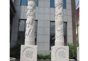 街道石雕柱子雕塑