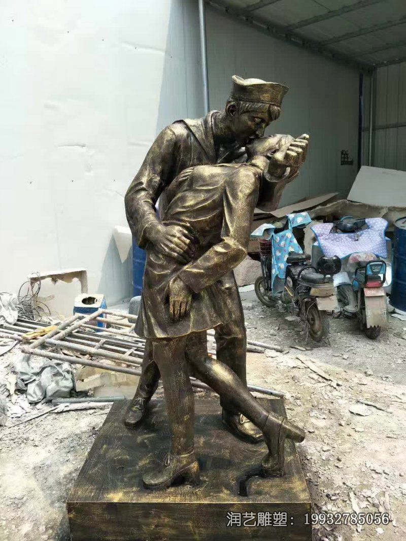 小区铜雕西方人物雕塑 小区铜雕西方人物雕塑