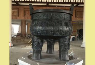 商场铜雕香炉景观雕塑