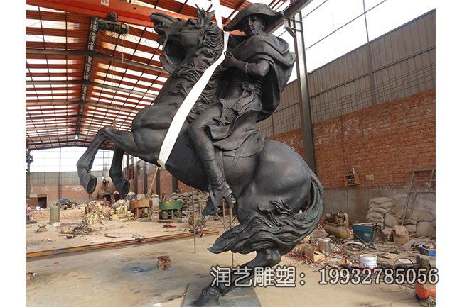 广场铜雕骑马人物雕塑 广场铜雕骑马人物雕塑