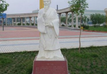 广场石雕华佗雕塑