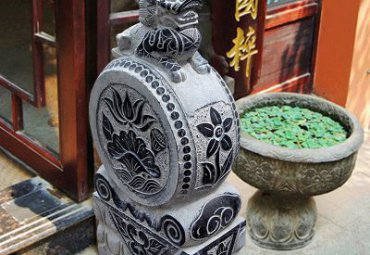 草坪石雕抱鼓石雕塑