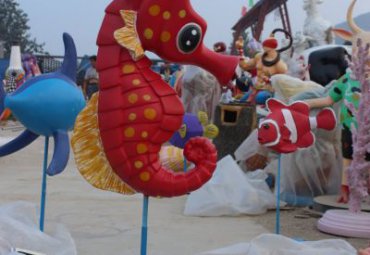 医院玻璃钢海马雕塑