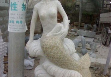 广场石雕美人鱼雕塑