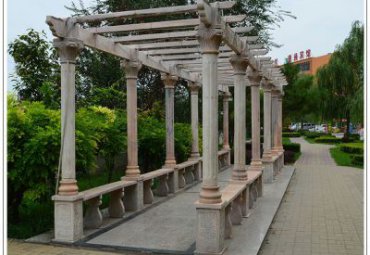 公园石雕长廊雕塑