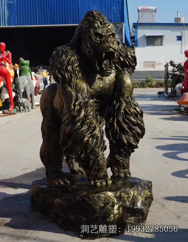 景区铜雕猩猩雕塑 景区铜雕猩猩雕塑