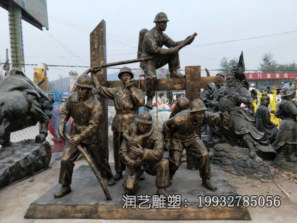 广场铜雕消防人物雕塑 广场铜雕消防人物雕塑