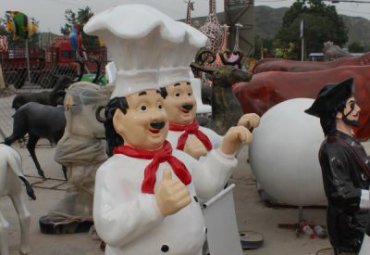 酒店玻璃钢厨师雕塑