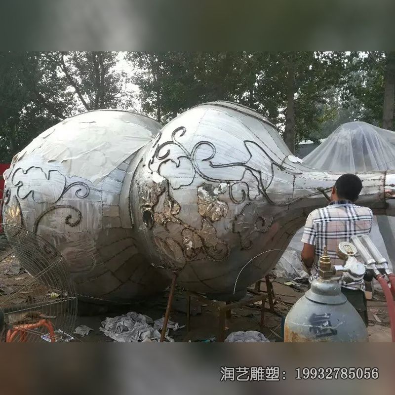 商业街不锈钢葫芦雕塑 商业街不锈钢葫芦雕塑
